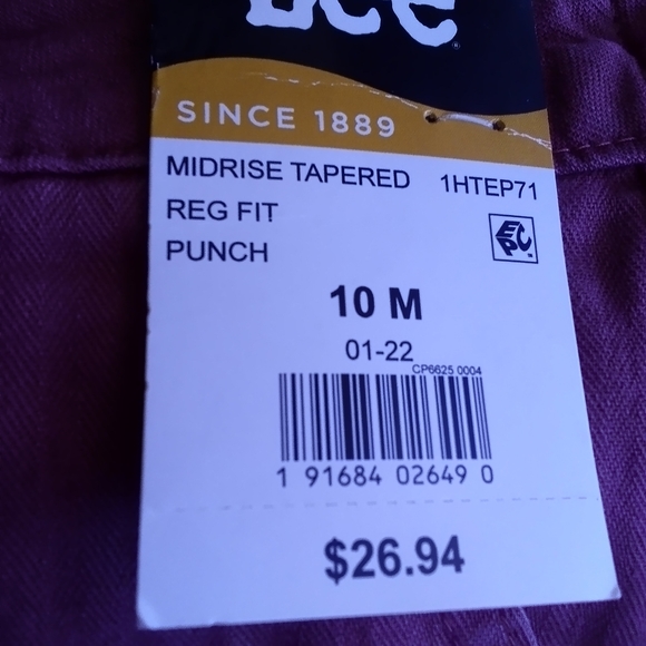 Jeans | Lee | Size 10 M | Midrise Tapered | Color: Punch - Picture 4 of 5